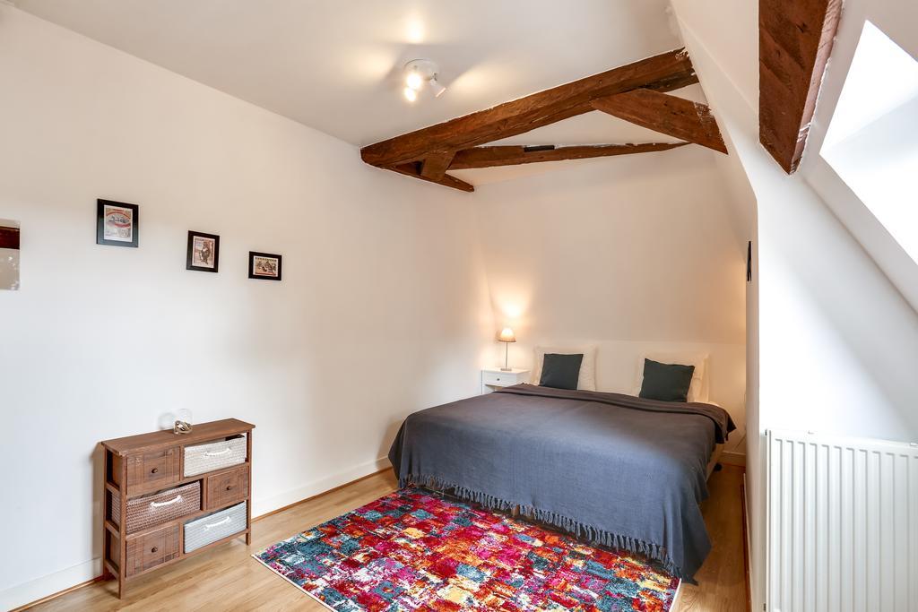 Chateau Turgot Gites Bons-Tassily المظهر الخارجي الصورة