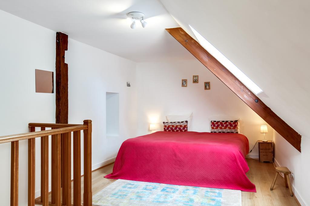 Chateau Turgot Gites Bons-Tassily المظهر الخارجي الصورة